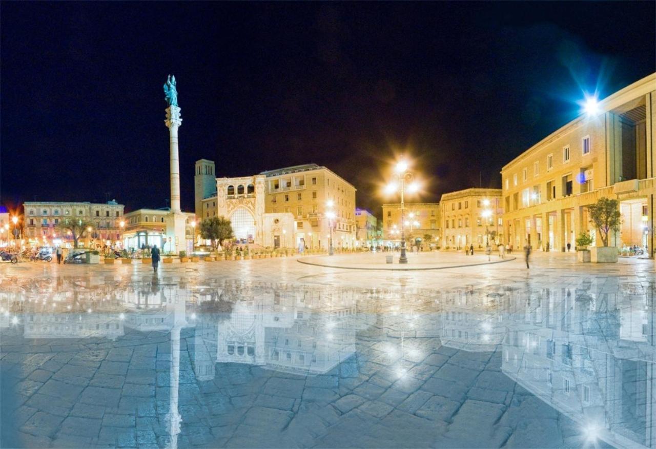 Lecce Cplaza Acomodação com café da manhã Exterior foto